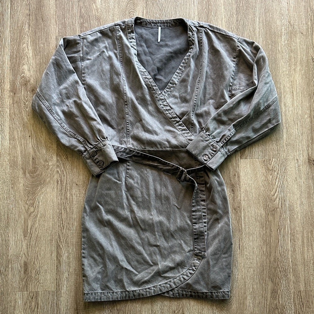 Young Fabulous & Broke Zeplin Wrap Denim Long Sleeve Dress Dark Grey‎ Medium